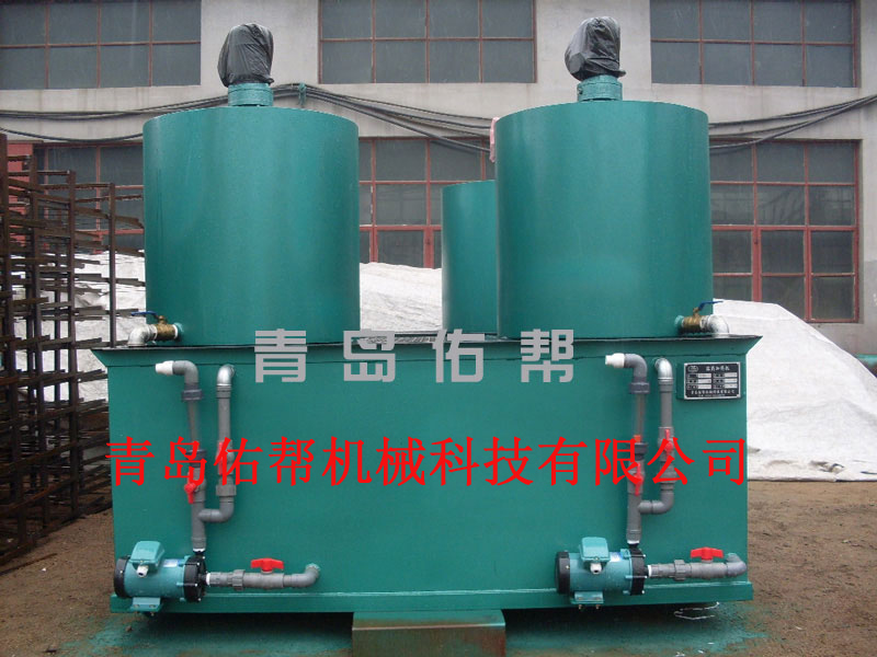 自動(dòng)溶藥加藥機(jī)